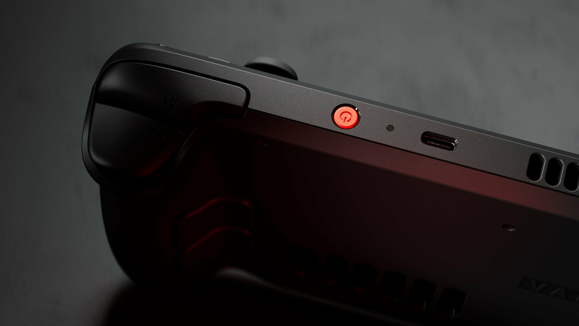 Портативная игровая консоль Valve Steam Deck Oled 1Tb